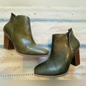 Sun + Stone Olive Green Textured Ankle Booties
